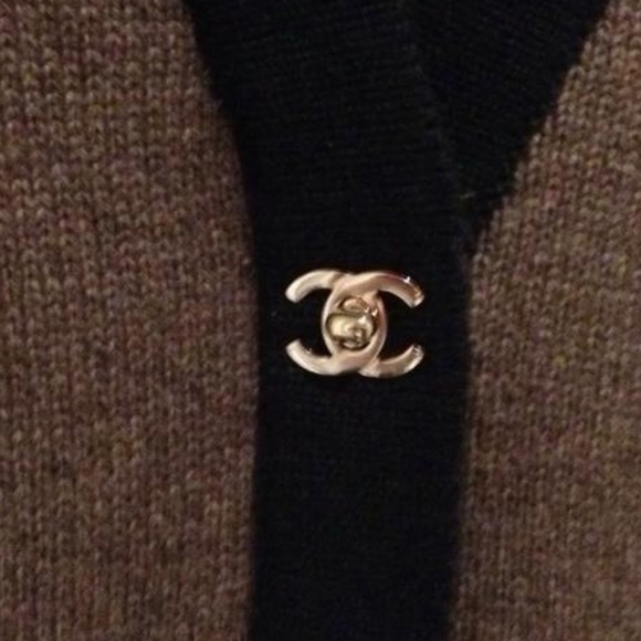 Authentic CHANEL “CC” Logo Sweater Coat Jacket 34 - Picture 5 of 10